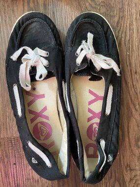 Roxy Black Canvas Skooner III Slip-On Loafers size 8.5